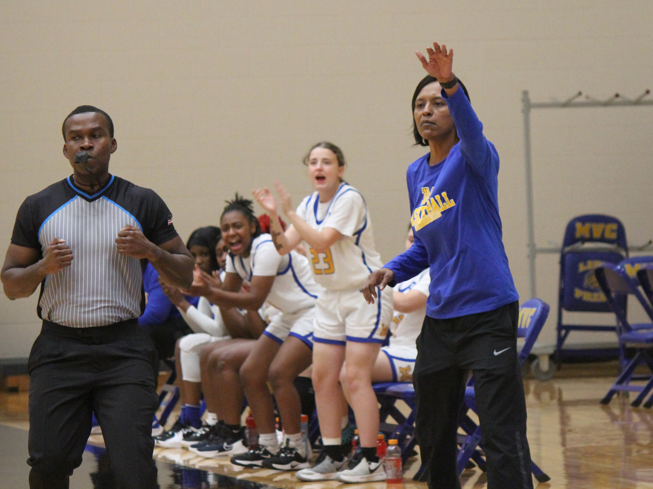 Mountain View Women's Basketball Tips Off Nov. 1